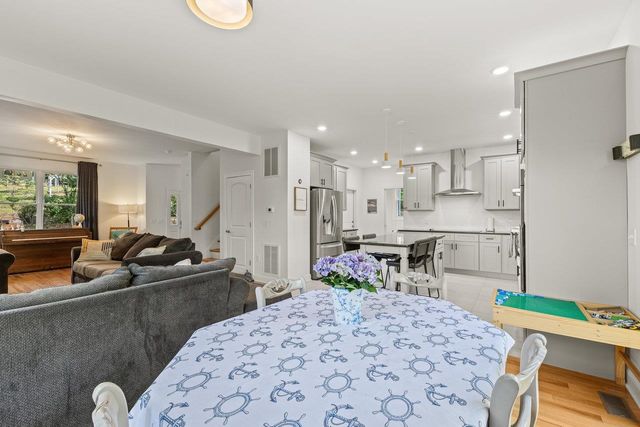 1176B NELSON DR, Harrisonburg, VA 22801