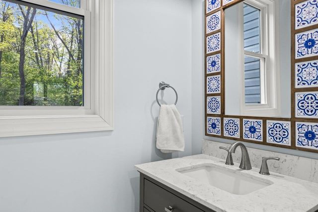 1176B NELSON DR, Harrisonburg, VA 22801