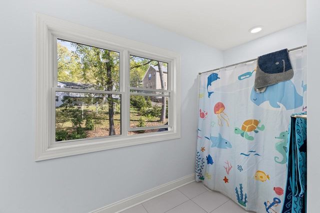 1176B NELSON DR, Harrisonburg, VA 22801