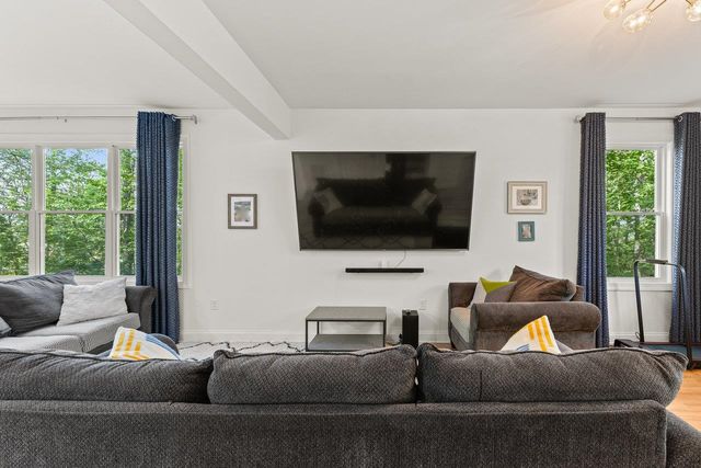 1176B NELSON DR, Harrisonburg, VA 22801