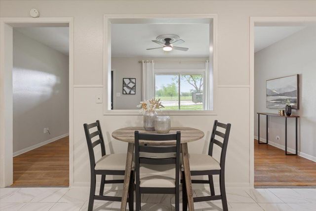 804 Ash ST, Georgetown, TX 78626