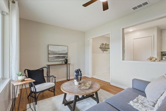 804 Ash ST, Georgetown, TX 78626