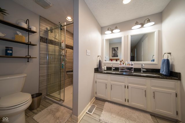 7442 Blue Creek South Drive, Indianapolis, IN 46256