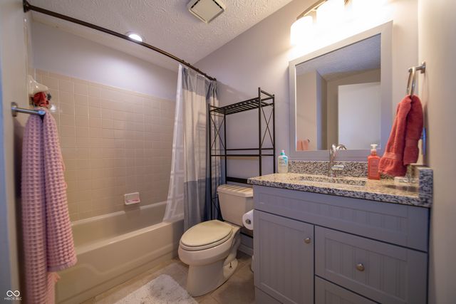 7442 Blue Creek South Drive, Indianapolis, IN 46256