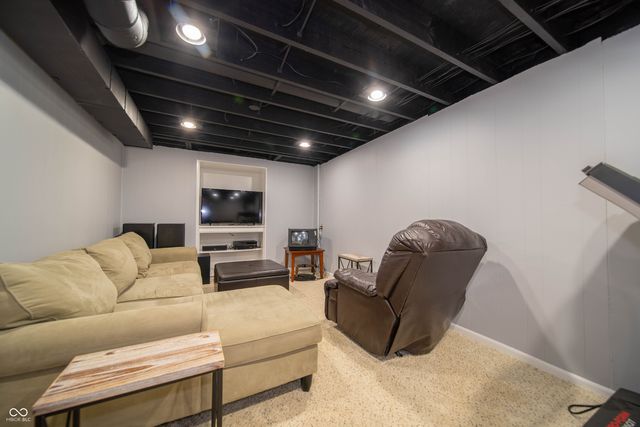 7442 Blue Creek South Drive, Indianapolis, IN 46256