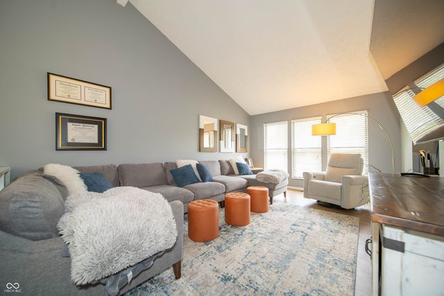 7442 Blue Creek South Drive, Indianapolis, IN 46256