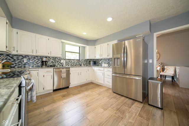 7442 Blue Creek South Drive, Indianapolis, IN 46256