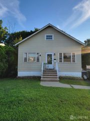 148 Pineview Terrace 50, Plainfield, NJ 07062