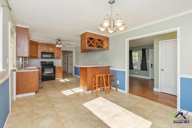 209 Fleming Drive, Bonaire, GA 31005