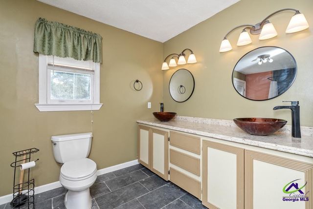 209 Fleming Drive, Bonaire, GA 31005