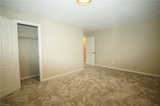 421 Lanyard RD, Newport News, VA 23602