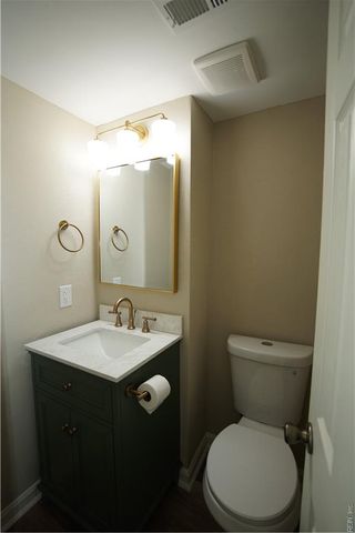 421 Lanyard RD, Newport News, VA 23602