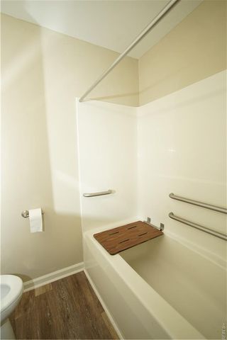 421 Lanyard RD, Newport News, VA 23602