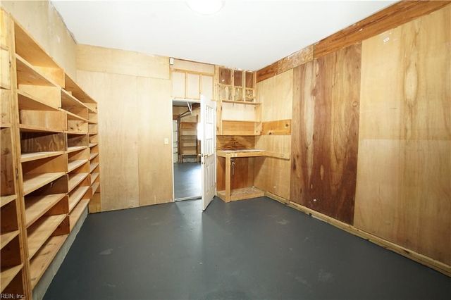 421 Lanyard RD, Newport News, VA 23602