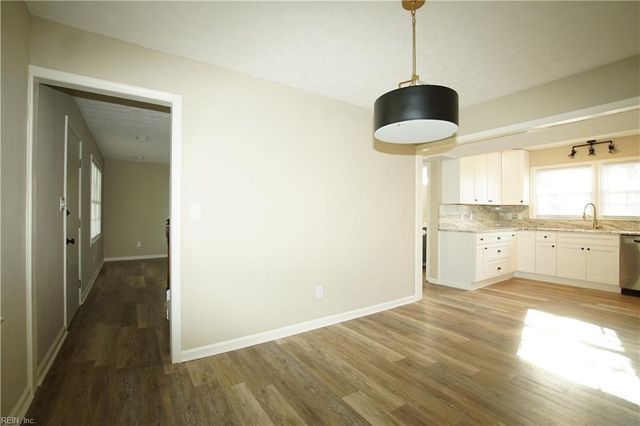 421 Lanyard RD, Newport News, VA 23602