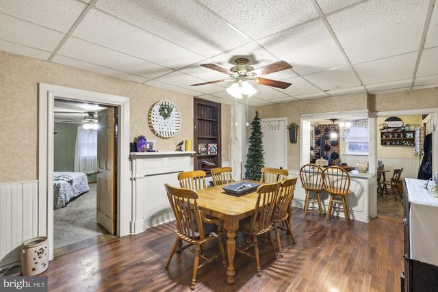 1279 CENTER MILLS RD, Aspers, PA 17304