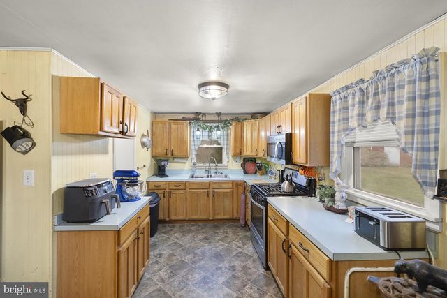 1279 CENTER MILLS RD, Aspers, PA 17304