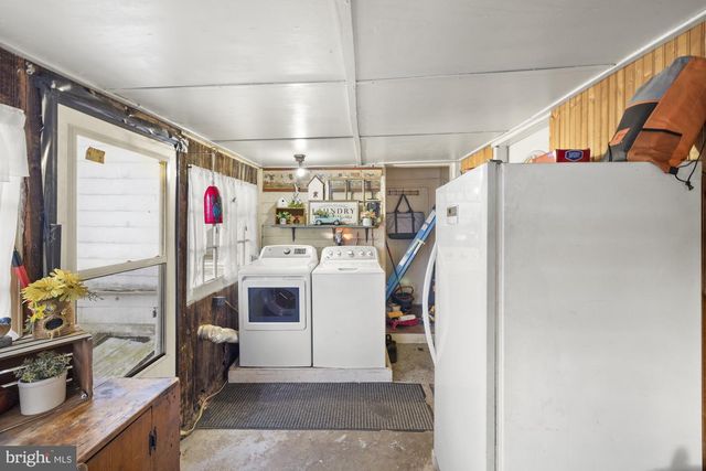 1279 CENTER MILLS RD, Aspers, PA 17304