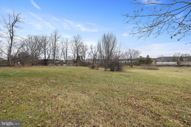 1279 CENTER MILLS RD, Aspers, PA 17304