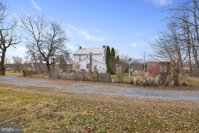 1279 CENTER MILLS RD, Aspers, PA 17304