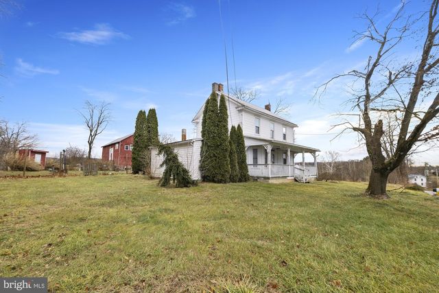 1279 CENTER MILLS RD, Aspers, PA 17304