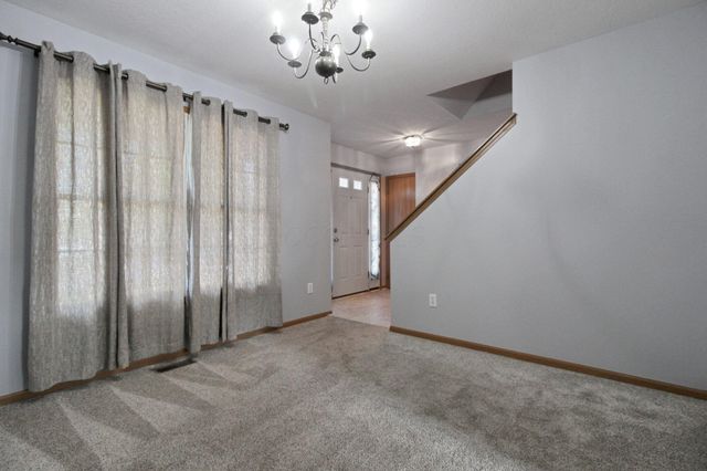 398 Ruffin Drive, Galloway, OH 43119