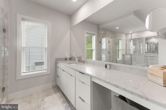 24590 LENAH CROSSING DR, Aldie, VA 20105