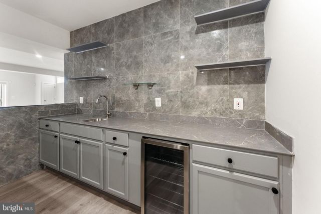 24590 LENAH CROSSING DR, Aldie, VA 20105