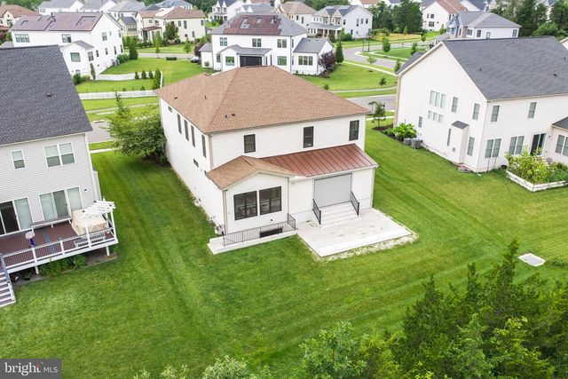 24590 LENAH CROSSING DR, Aldie, VA 20105