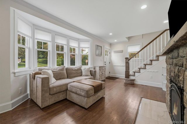 356 Marietta Avenue, Hawthorne, NY 10532