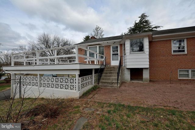 6149 LOCH RAVEN DR, Mclean, VA 22101