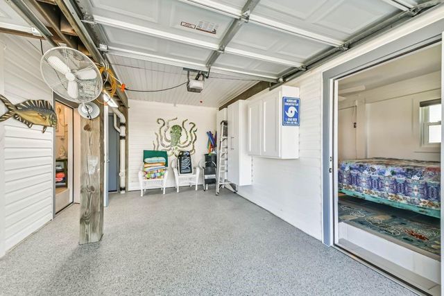 4110 Fort Bend Drive, Galveston, TX 77554