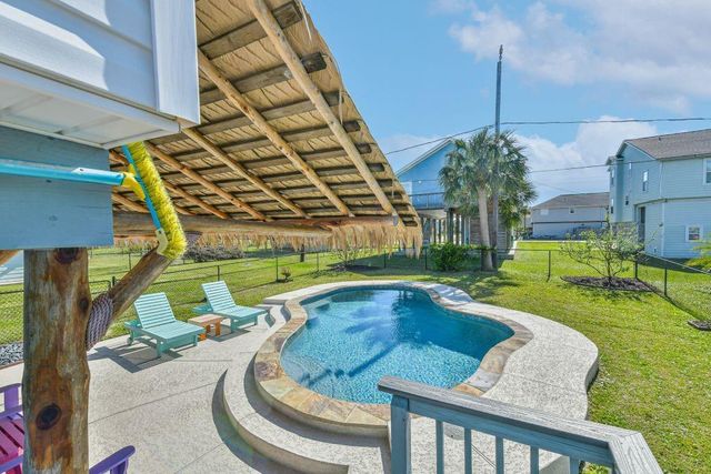 4110 Fort Bend Drive, Galveston, TX 77554