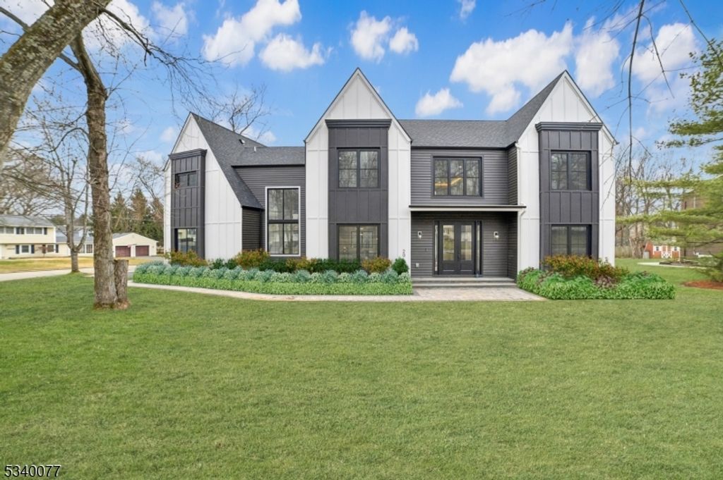 20 Pinchbrook Dr, Florham Park Boro, NJ 07932