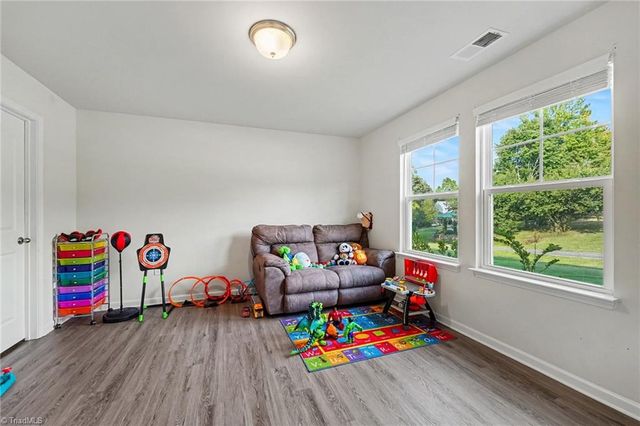 647 Gus Hill Road, Clemmons, NC 27012