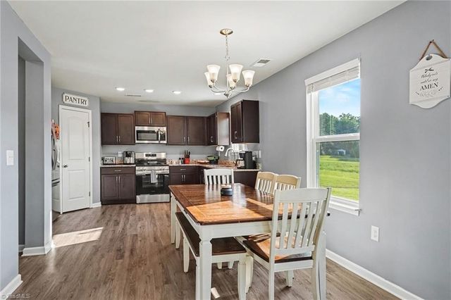 647 Gus Hill Road, Clemmons, NC 27012