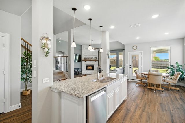 2615 Dylan Lane, Mansfield, TX 76063