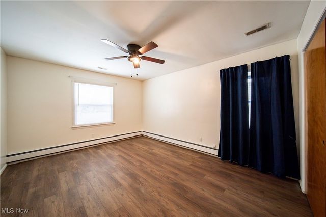 430 E 309th Street, Willowick, OH 44095