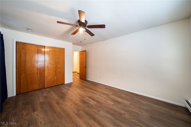 430 E 309th Street, Willowick, OH 44095