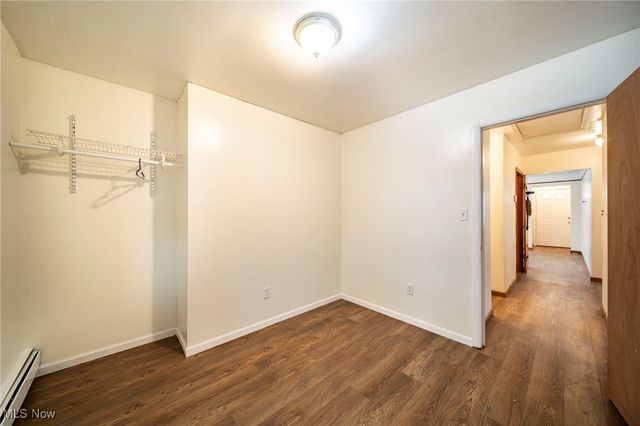 430 E 309th Street, Willowick, OH 44095