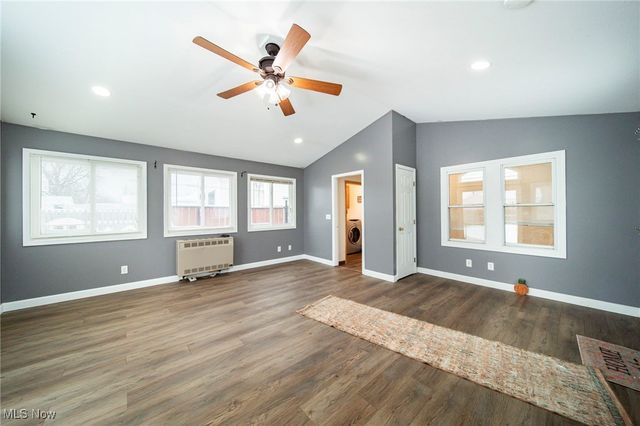 430 E 309th Street, Willowick, OH 44095