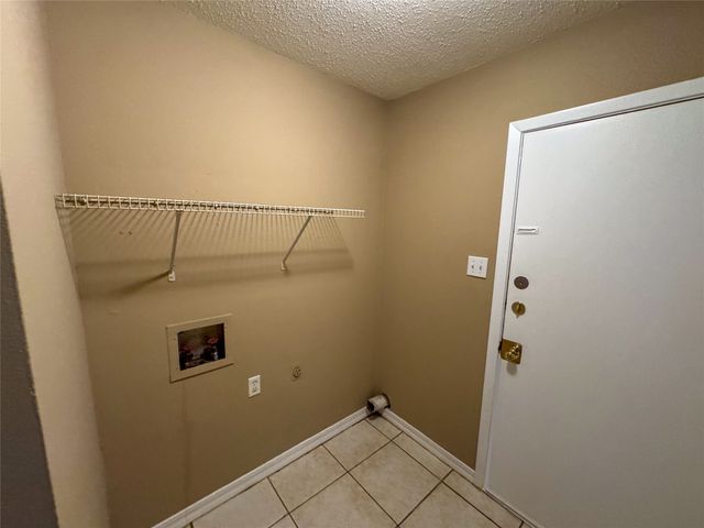 1526 W Elm Street, Denison, TX 75020