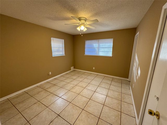 1526 W Elm Street, Denison, TX 75020