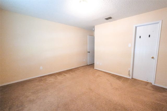 1616 Wind Star Way, Fort Worth, TX 76108