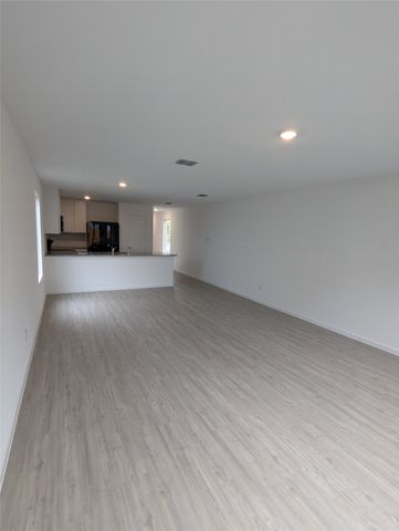 904 Wood Stork Way, Princeton, TX 75407