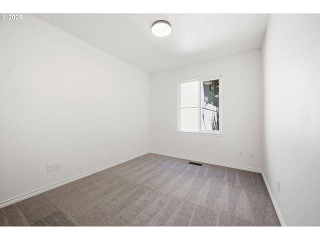 4511 Ne 104TH Way, Vancouver, WA 98686