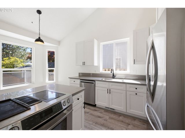 4511 Ne 104TH Way, Vancouver, WA 98686