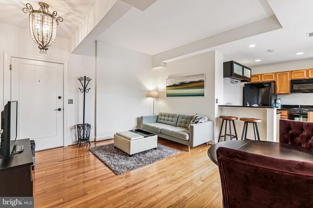 2902 PORTER ST NW #43, Washington, DC 20008