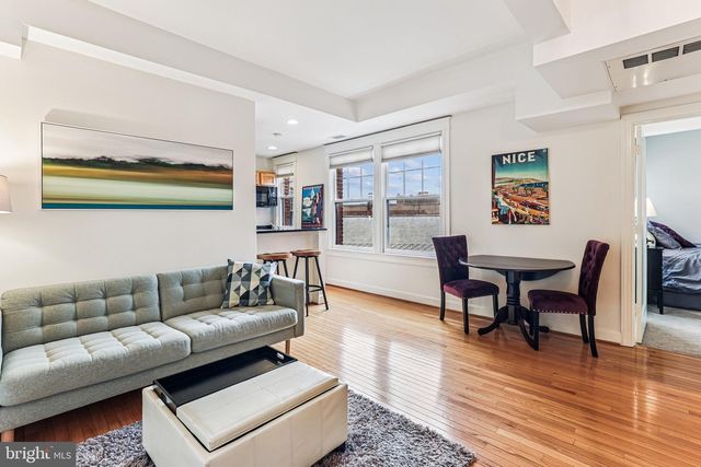 2902 PORTER ST NW #43, Washington, DC 20008