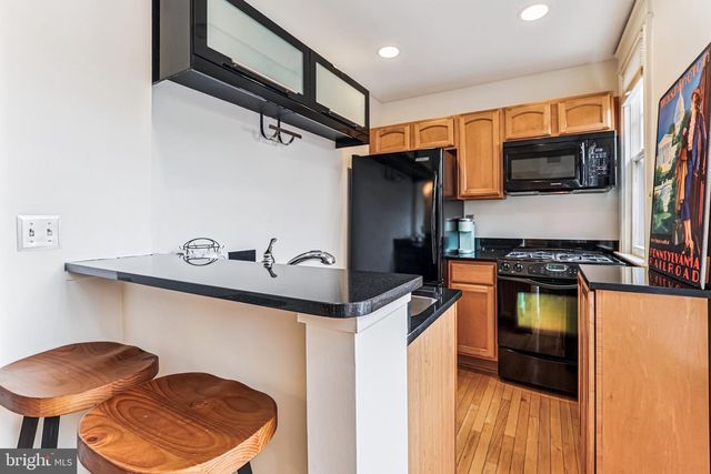 2902 PORTER ST NW #43, Washington, DC 20008